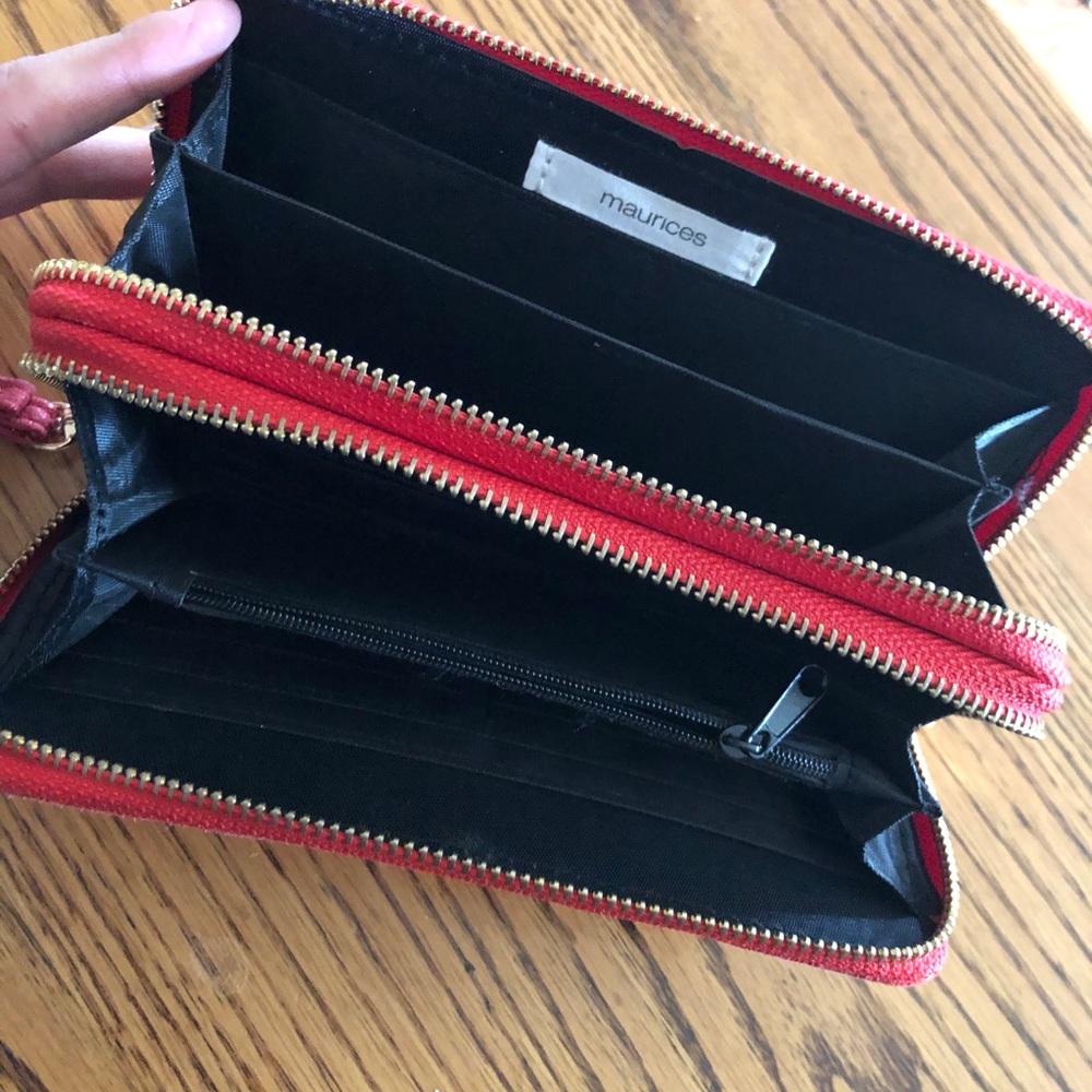 Wallet - Picture 3 of 3